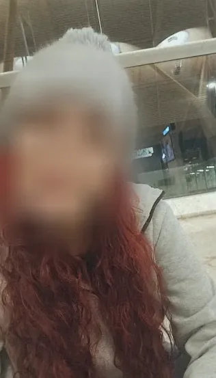 Andrea, 29