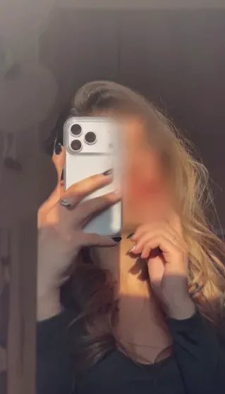 Anja, 20