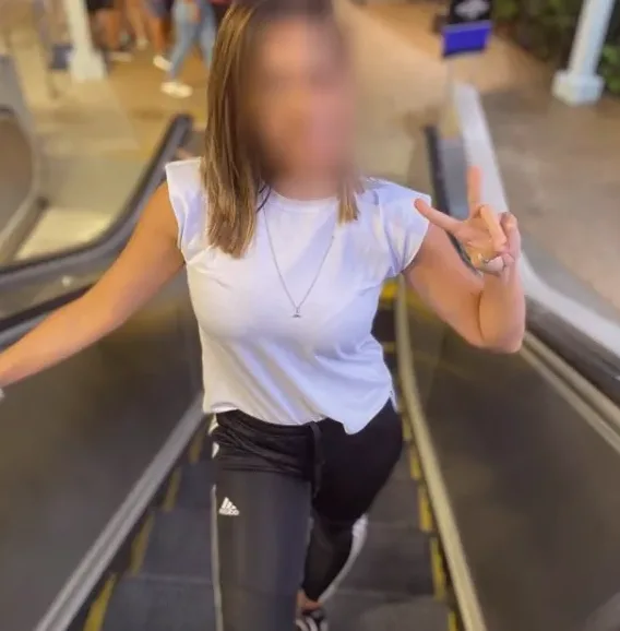 Denise, 36