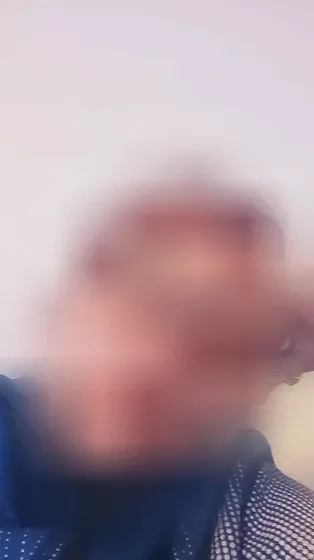 Diana, 37