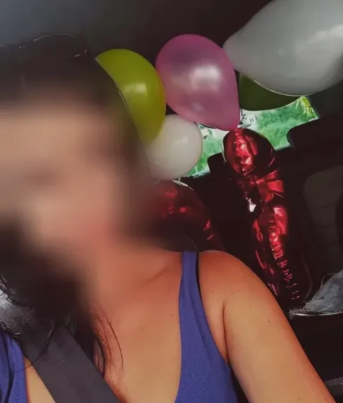 Greta, 24
