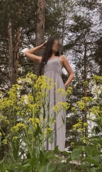 Helena, 36