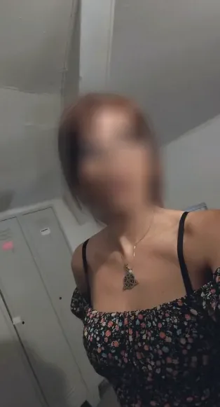 Jasmin, 40