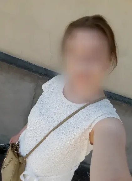 Katharina, 37