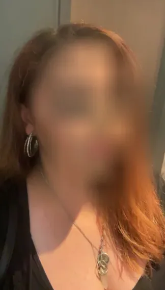 Katharina, 24