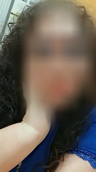 Katrin, 39