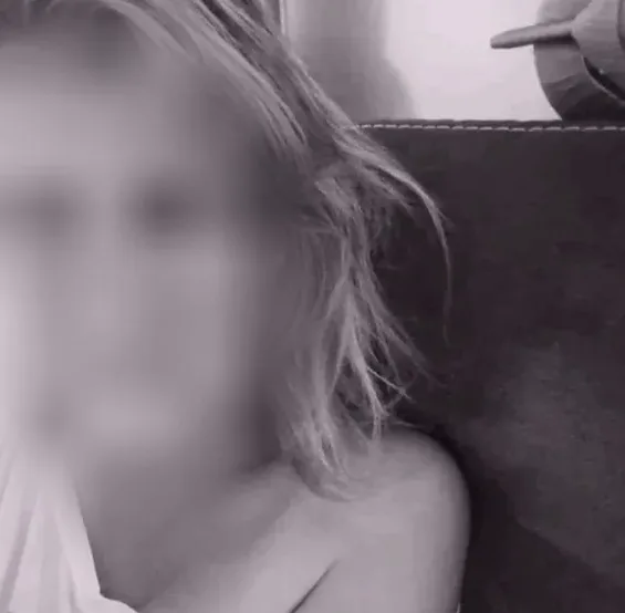 Katrin, 36