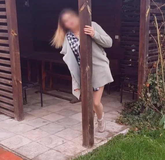 Kerstin, 26