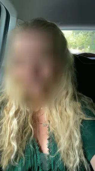 Maren, 29