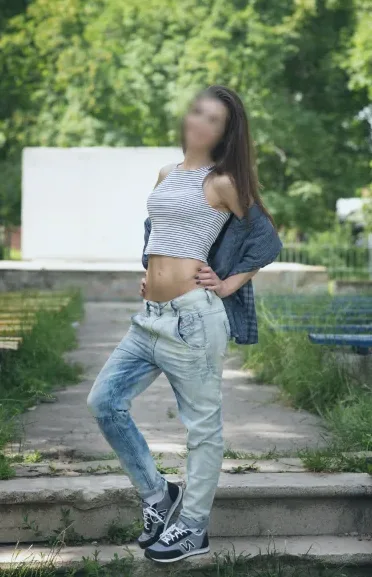 Mia, 39