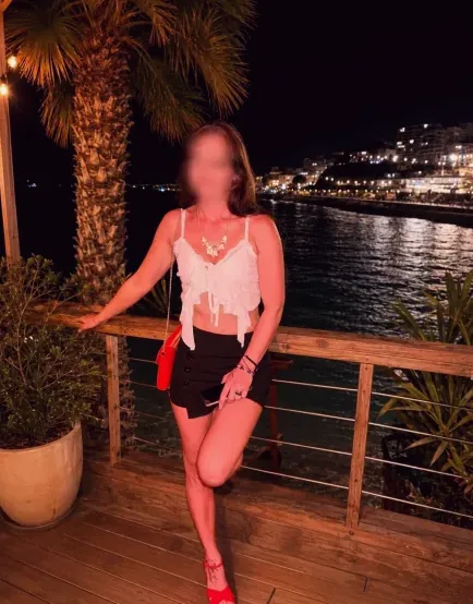 Mira, 34