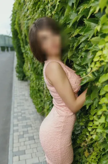 Sina, 35