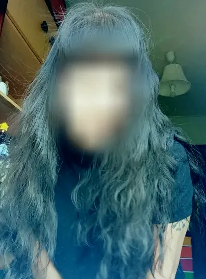 Sina, 39