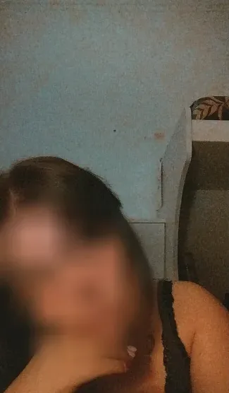 Vivien, 29